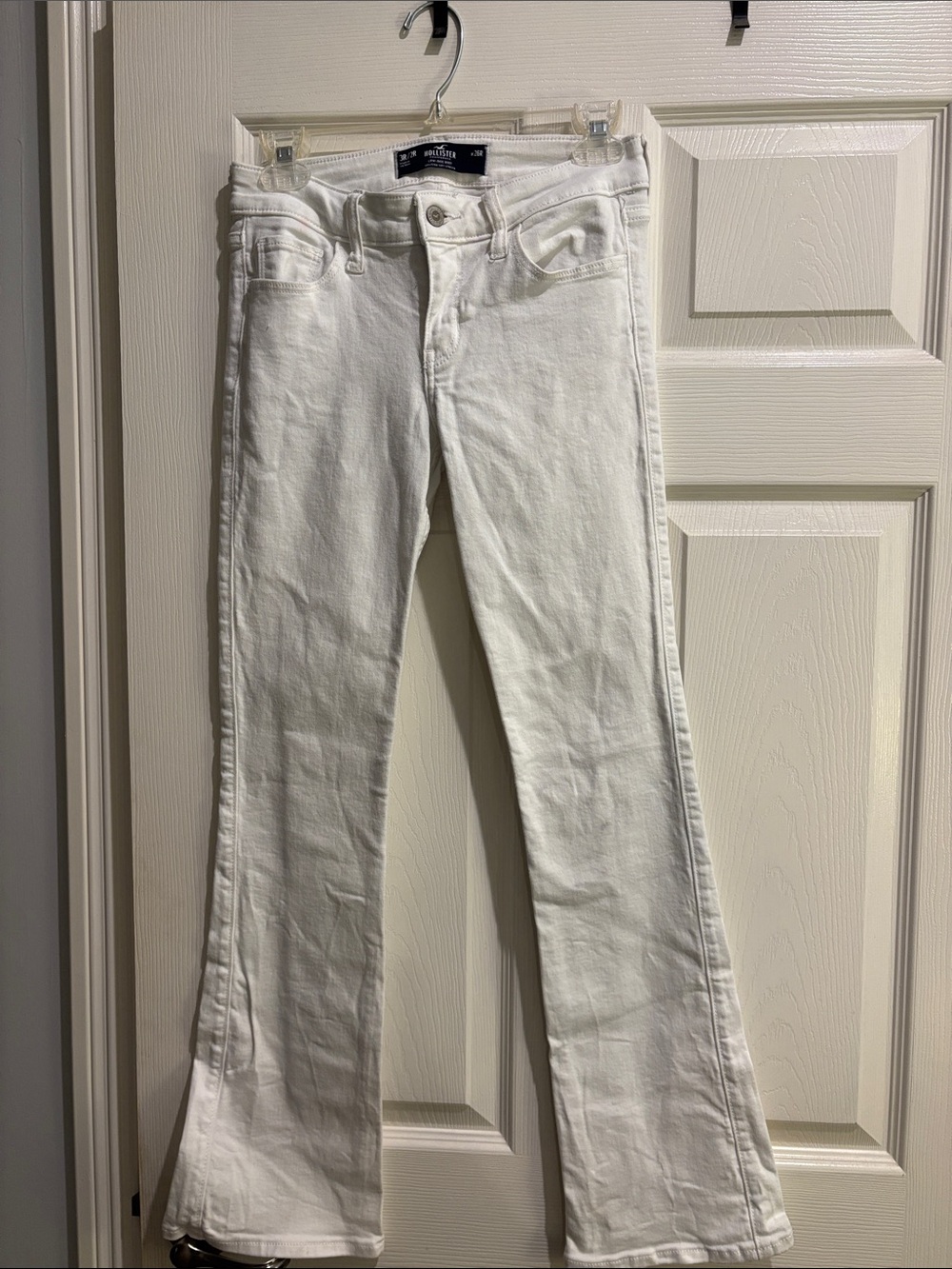 Hollister White Flare Jeans Size 26R Low Rise Boot Cut Soft Stretch